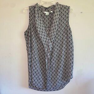 Max Studio Grey and Black Patterned Sleeveless Blouse